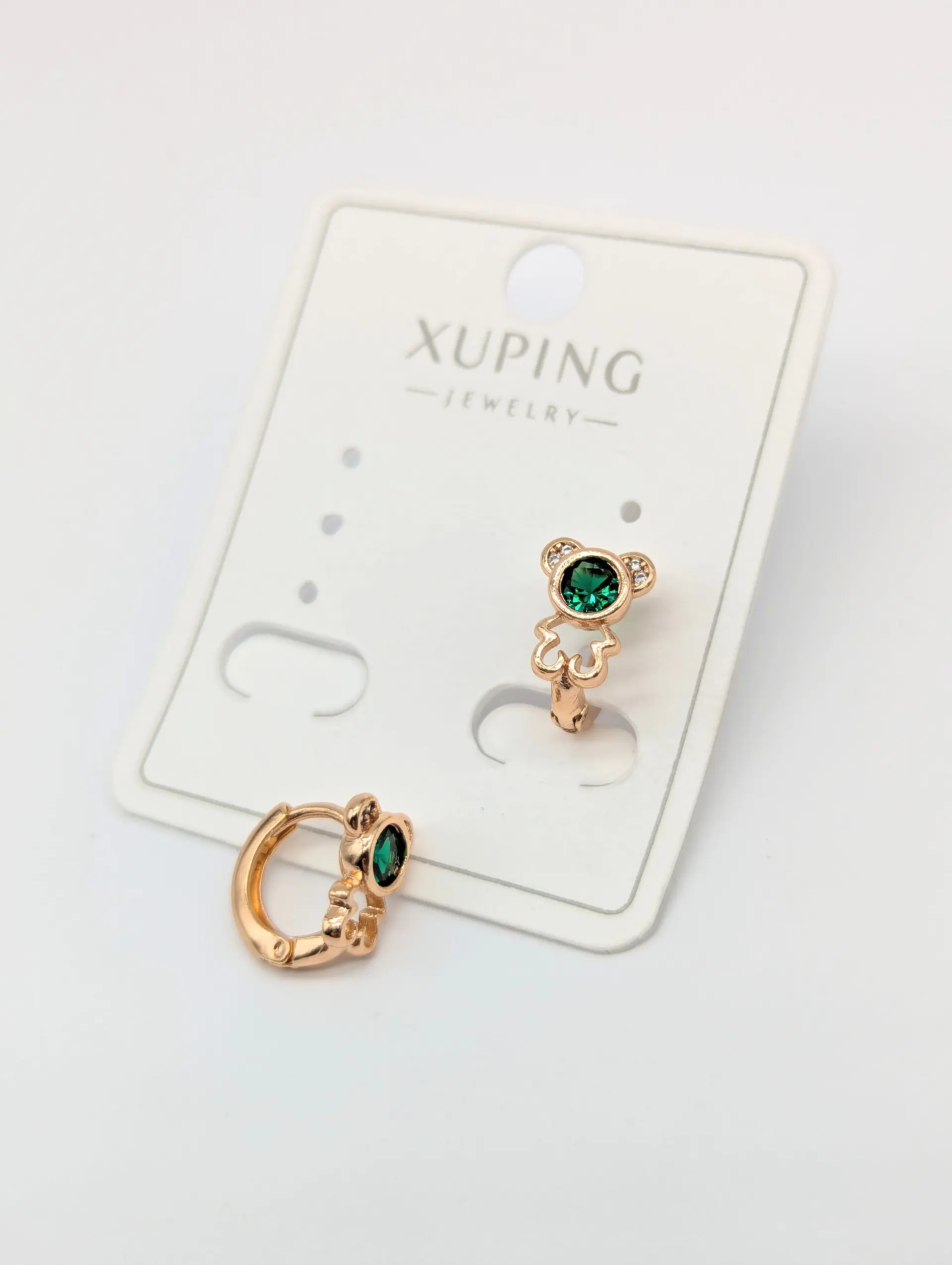 Серьги Xuping 18к «Изумрудный мишка», 0.7*1.1 см
