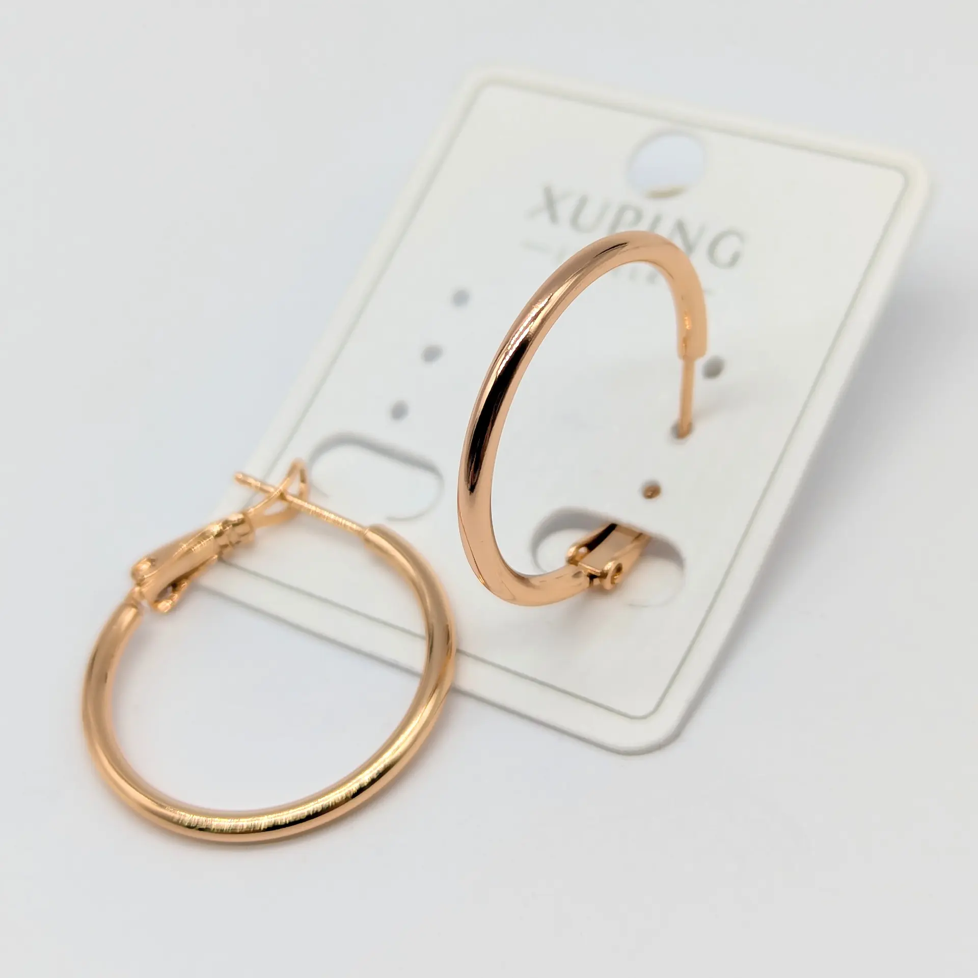 Серьги Xuping 18к «Золотая Линия», диам. 2.5 см