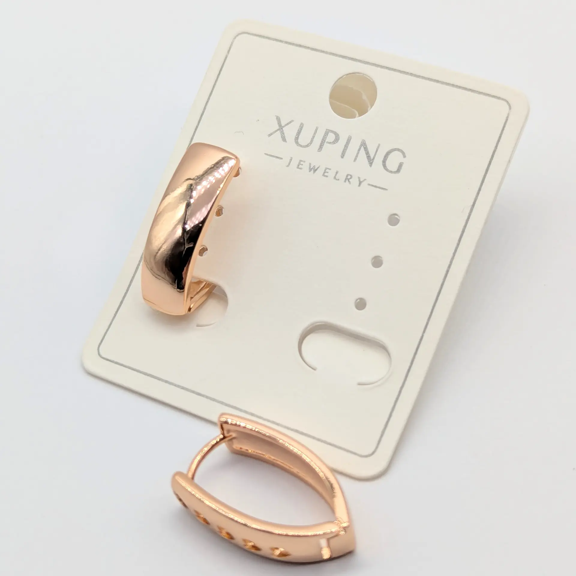 Сережки Xuping 18к «Глянець Голд Мінімал», 0.7*1.9 см