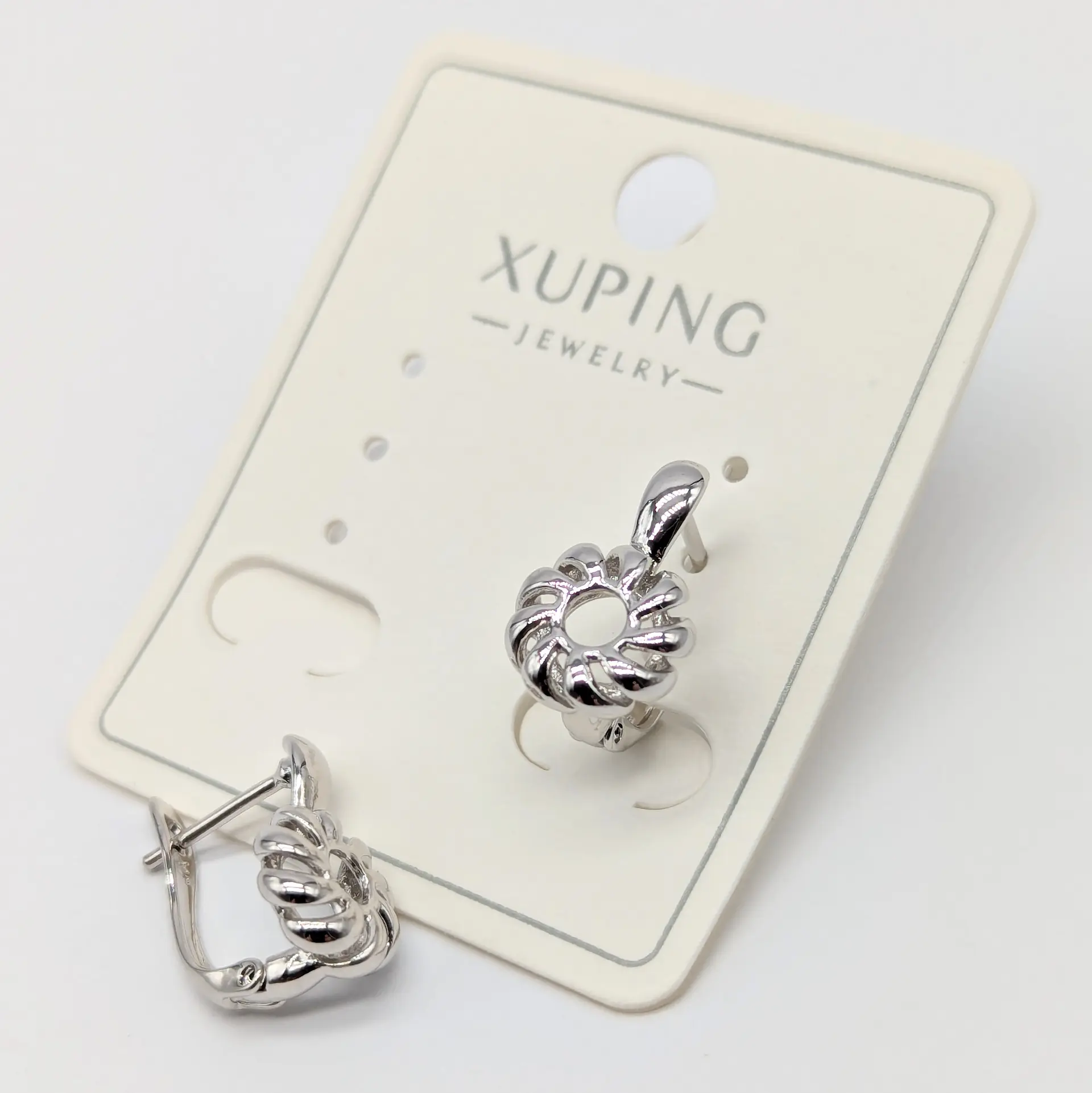 Серьги Xuping «Серебряная Орбита», 0.9*1.5 см