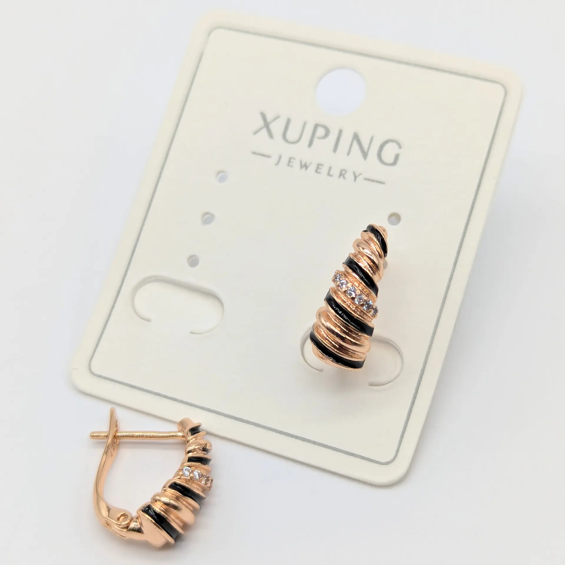 Серьги Xuping 18к «Чёрное Пламя», 0.6*1.5 см