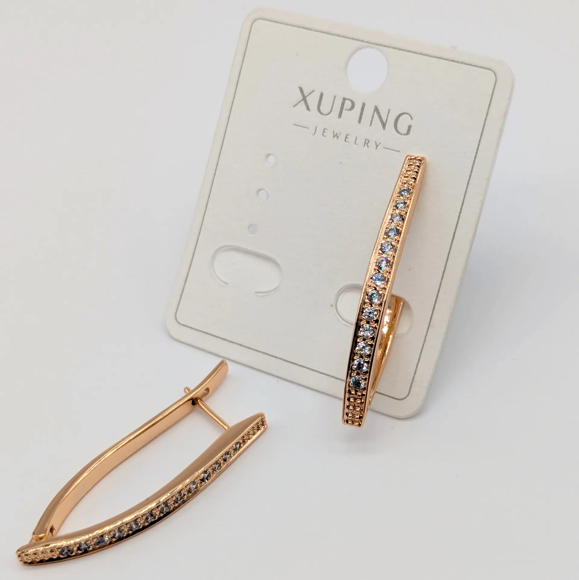 Сережки Xuping 18к «Золота Елегія», 0.3*3.7 см