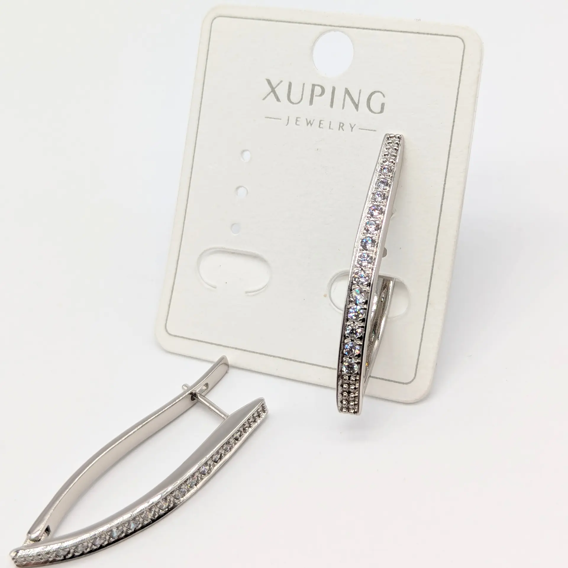 Сережки Xuping 18к «Срібний Віраж», 0.3*3.7 см