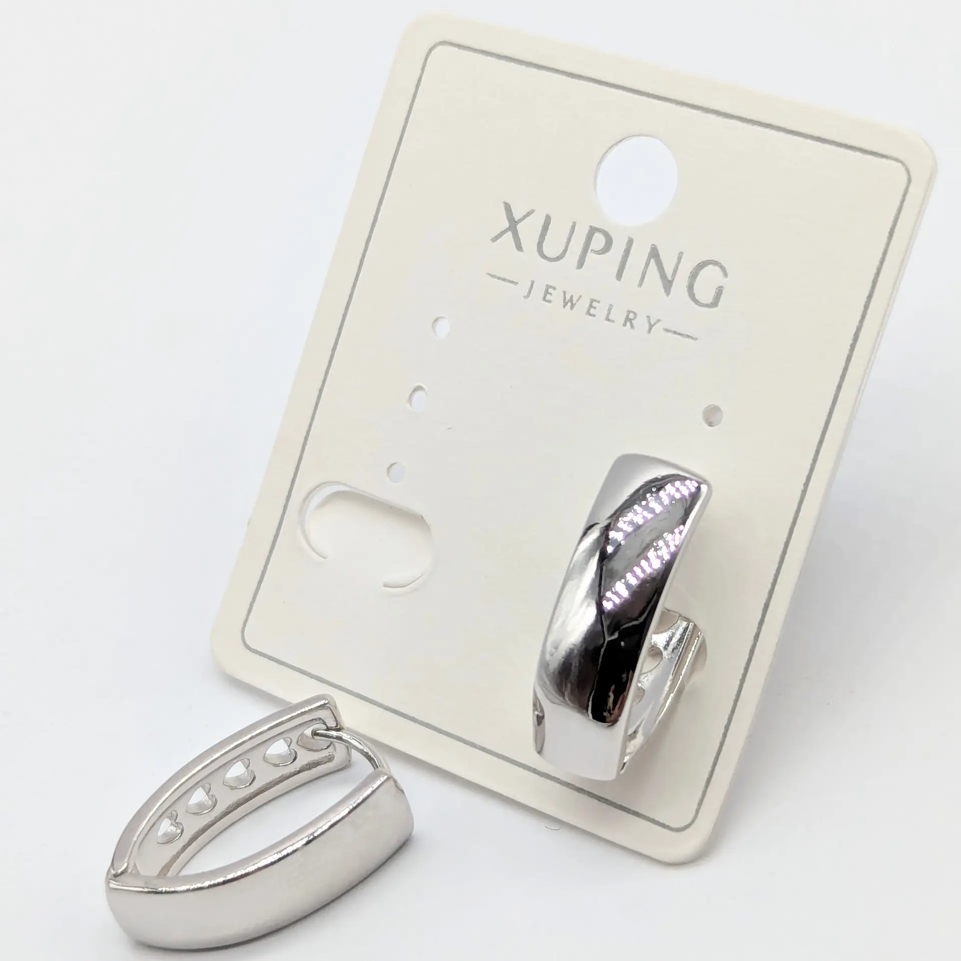 Сережки Xuping «Срібний Лаконізм», 0.6*2 см